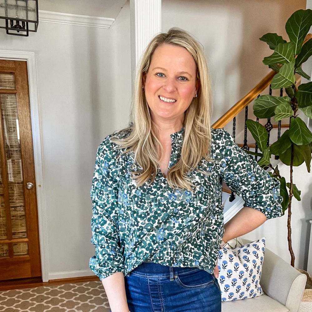 EUC! Split-neck ruffle top